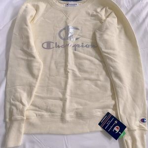 Champion Creme crew neck NWT